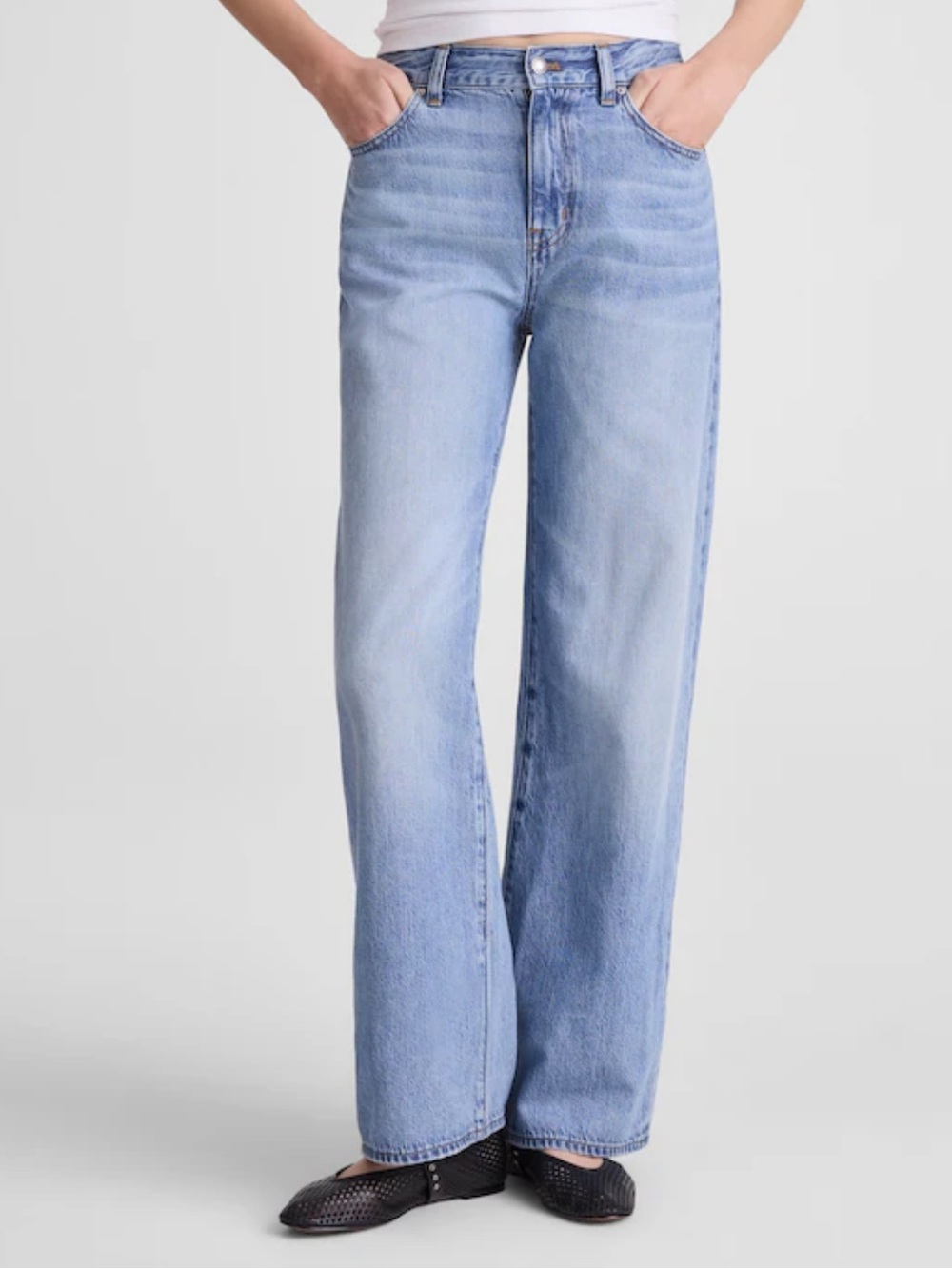 The Tall Perfect Vintage Wide-Leg
Jean in Airy Denim